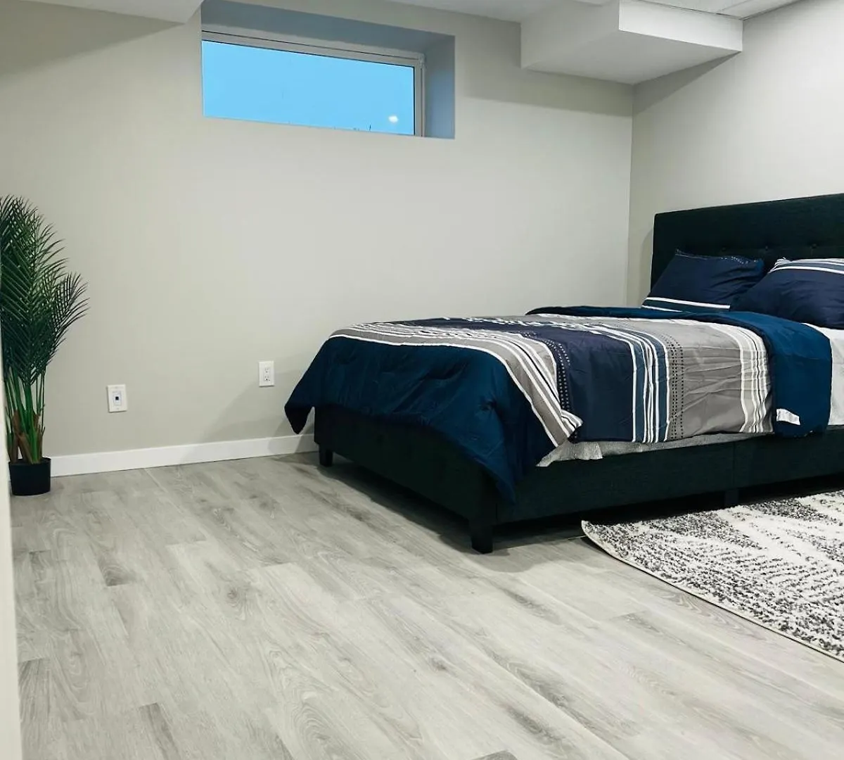Luxury Private Suite With Separate Entrance Winnipeg