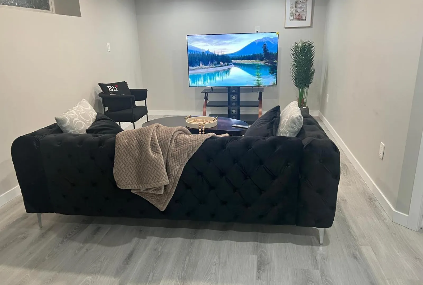 Luxury Private Suite With Separate Entrance Winnipeg